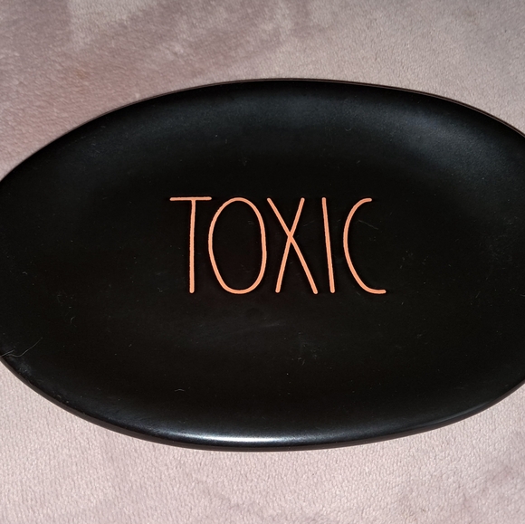 New! Rae Dunn Toxic Ceramic Halloween Oval  Plate - Picture 1 of 1